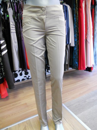 25-veľ.36-40,44,48;25,30€