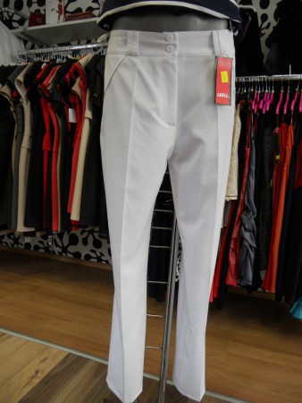 05-veľ.44,50;25,30€